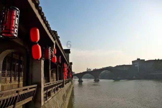 炸鱼时，有人裹面粉、有人裹淀粉，大厨：都不对，教你最正确做法