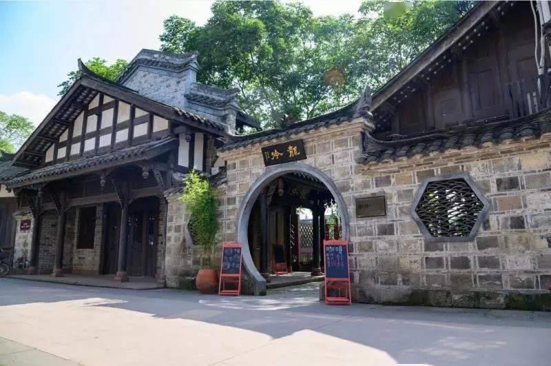 解答疑惑,畅所欲言,走近深圳企业必须给职工缴纳哪些险种的社保?